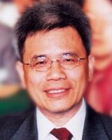 <span>2001 數理科學獎得獎者</span><div>林長壽院士</div>